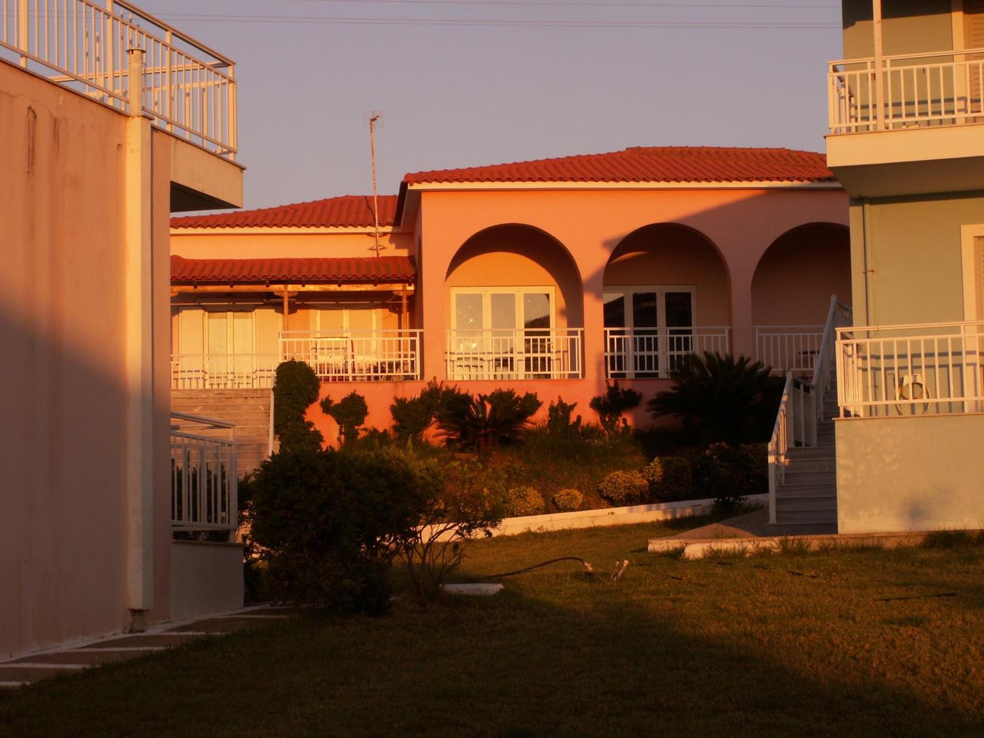 Kastro Beach Hotel Exteriér fotografie